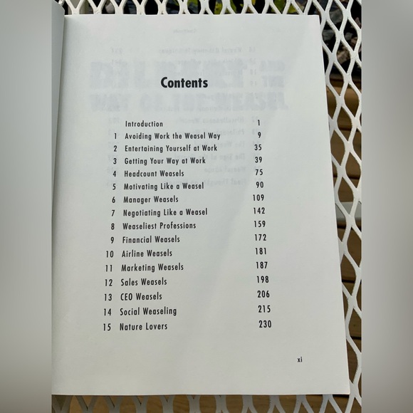 DILBERT & DOGBERT FIRST EDITION BOOKS - Picture 4 of 15